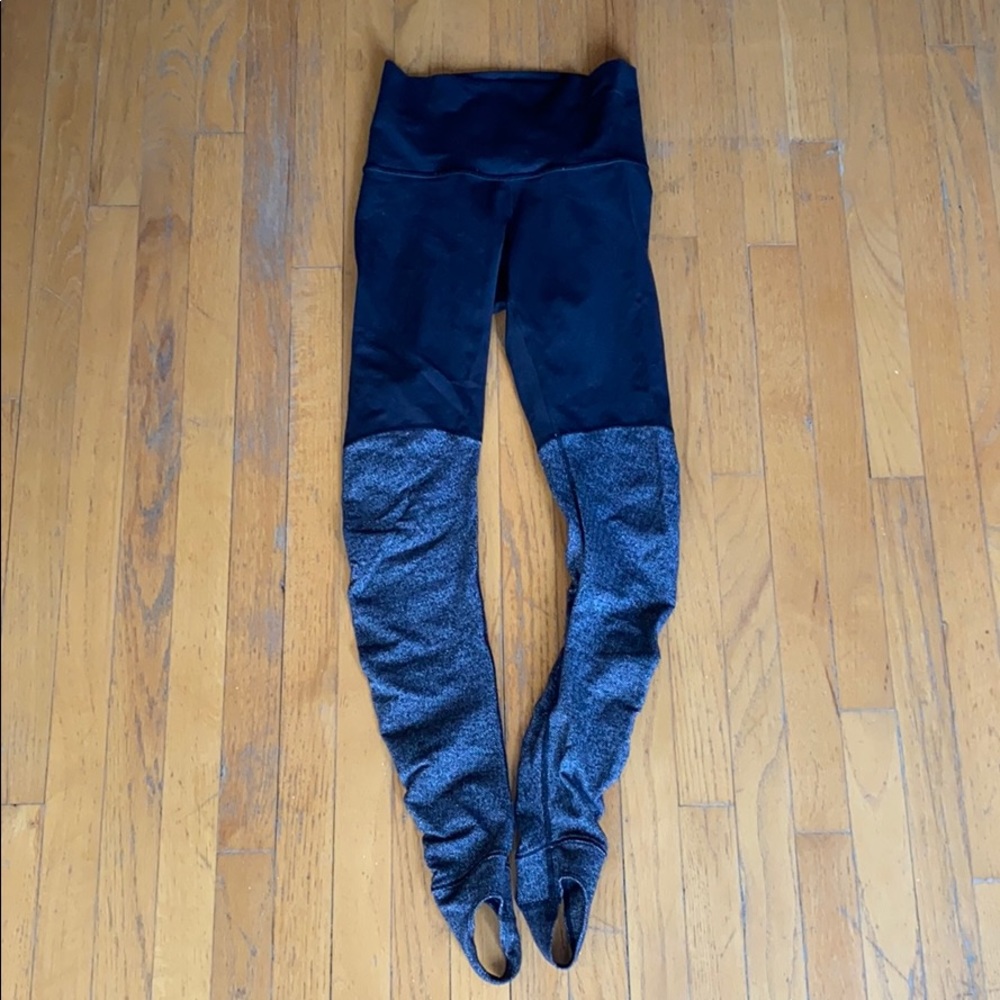 LULULEMON HIGH RISE YOGA PANT
